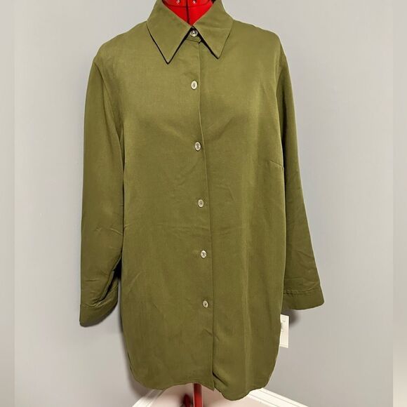 JH Collectibles button down shirt. Size 1X. NWT - Picture 1 of 8